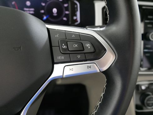 Used 2023 Volkswagen Atlas SE w/ Panoramic Sunroof Package image 28