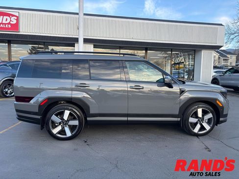 Used 2025 Hyundai Santa Fe Limited image 1