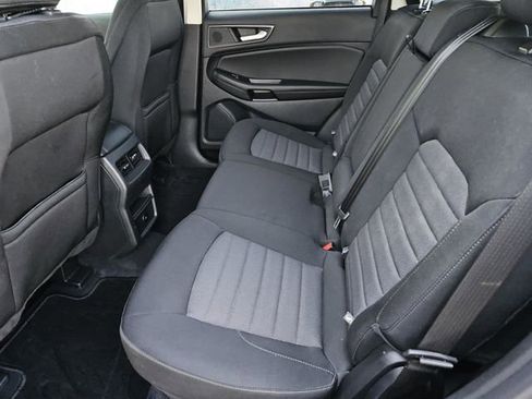 Used 2024 Ford Edge SE w/ Black Appearance Package AWD/4WD image 32
