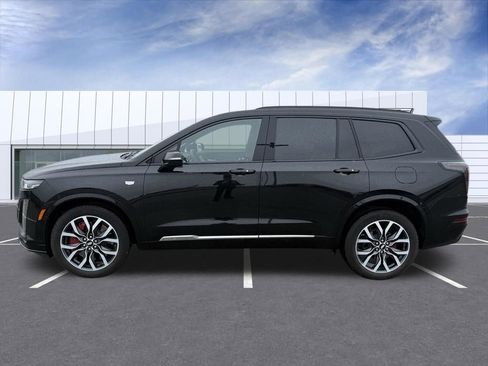 Certified 2024 Cadillac XT6 Sport w/ LPO, Floor Liner Package image 5