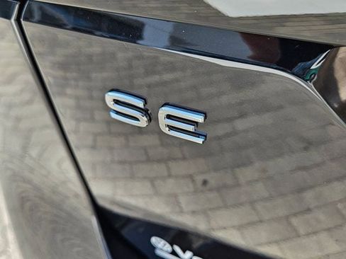 New 2026 Volkswagen Atlas Peak Edition image 11