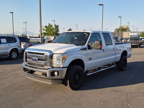 Used 2016 Ford F250 Lariat w/ Lariat Interior Package AWD/4WD image 10