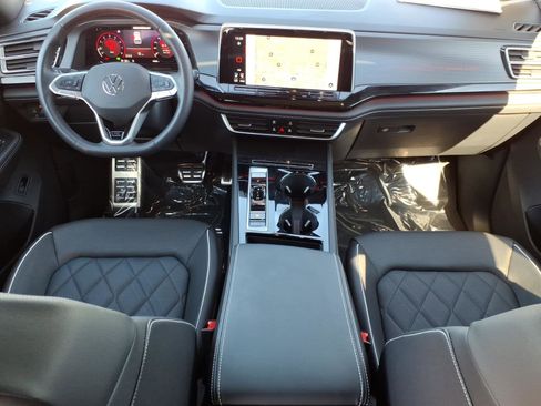 Certified 2025 Volkswagen Atlas Cross Sport SEL Premium R-Line image 24