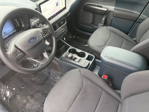 New 2026 Ford Maverick XL image 18