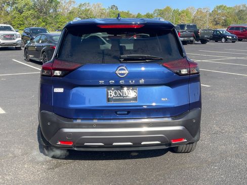 Used 2022 Nissan Rogue SL w/ SL Premium Package image 14
