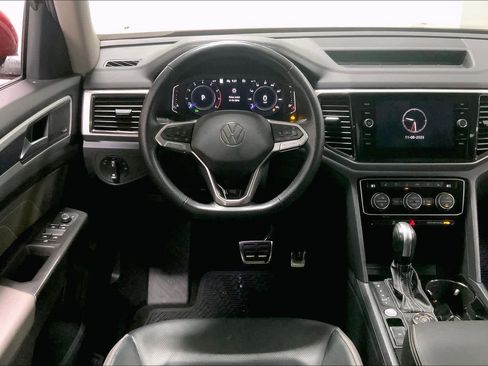 Used 2023 Volkswagen Atlas SEL Premium image 13