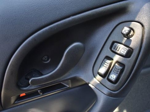 Used 1996 Chevrolet Camaro Z28 RWD image 16