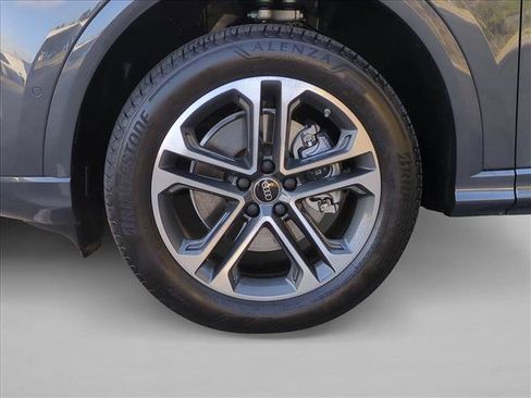 Certified 2025 Audi Q5 Premium Plus w/ Premium Plus image 27