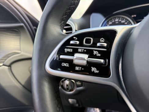 Certified 2019 Mercedes-Benz E 300 4MATIC image 24