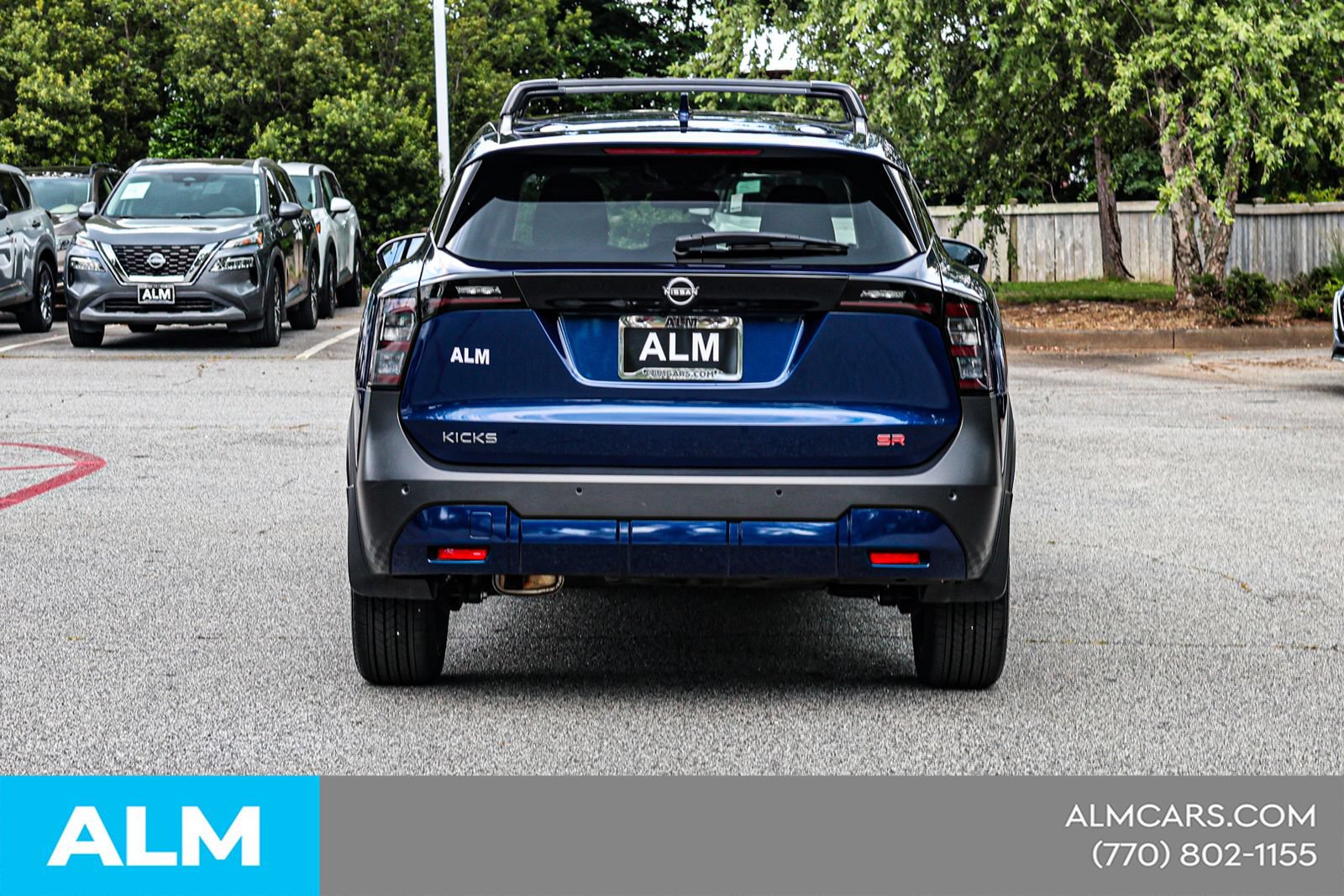 Used 2025 Nissan Kicks SR w/ SR Premium Package FWD image 12