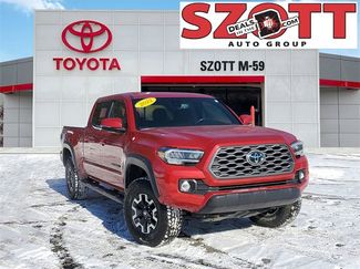 Used 2022 Toyota Tacoma TRD Off-Road video 1