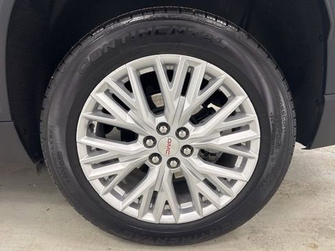 Used 2026 GMC Acadia Elevation w/ Elevation Premium Package image 40