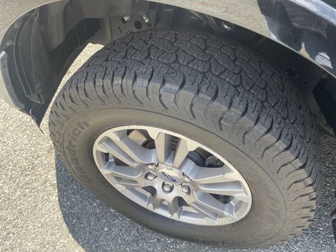 Used 2018 Ford F150 Lariat AWD/4WD image 7