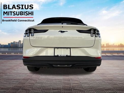 Used 2025 Ford Mustang Mach-E Premium image 33