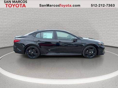 New 2026 Toyota Camry Hybrid image 4