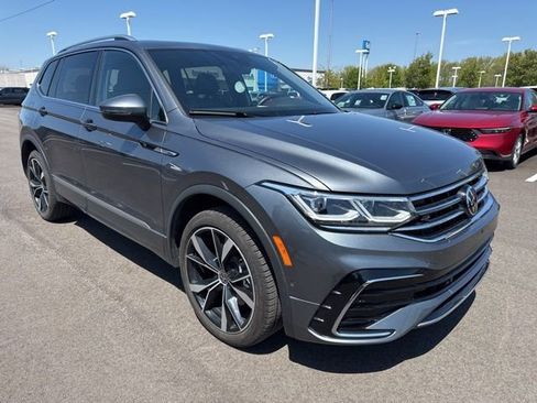 Used 2024 Volkswagen Tiguan SEL R-Line AWD/4WD image 6