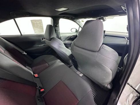Used 2024 Toyota Corolla SE w/ SE Premium Package image 12