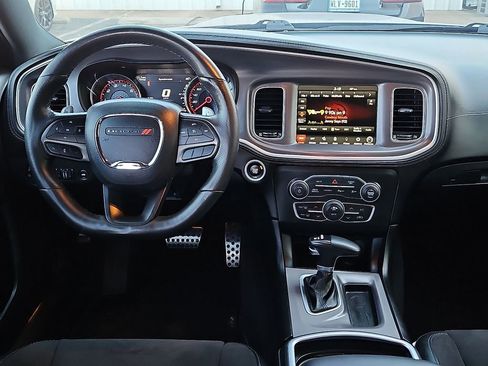 Used 2022 Dodge Charger Scat Pack w/ Dynamics Package image 18