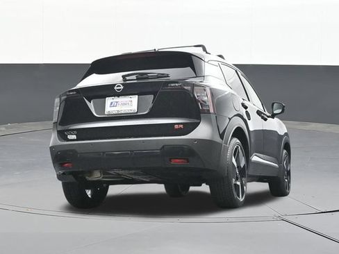 Used 2026 Nissan Kicks SR w/ SR Premium Package FWD image 46