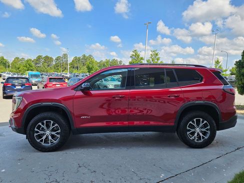 Used 2024 GMC Acadia AT4 w/ Super Cruise Package AWD/4WD image 4