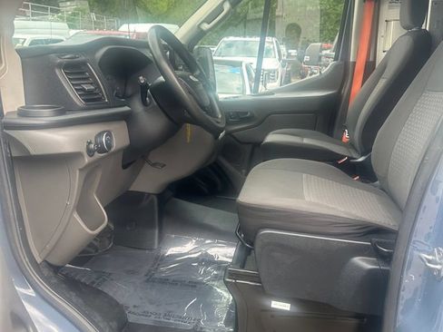 Used 2020 Ford Transit 250 148 High Roof Extended RWD image 10