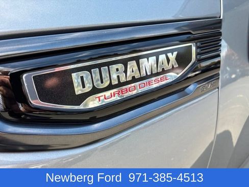Used 2024 GMC Sierra 1500 AT4 w/ Technology Package AWD/4WD image 17