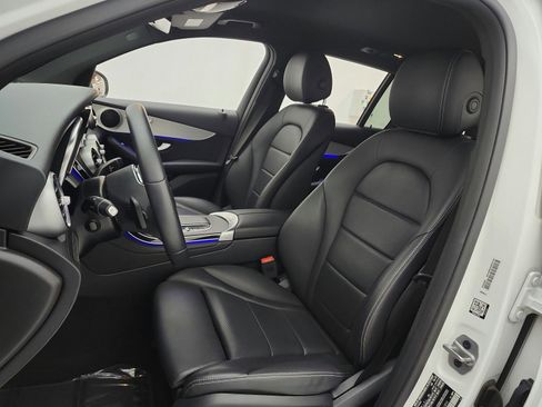 Used 2022 Mercedes-Benz GLC 300 image 10