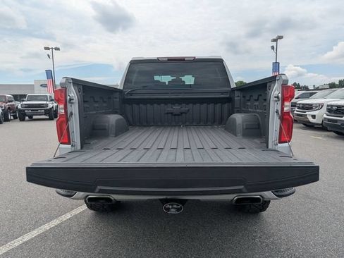 Used 2022 Chevrolet Silverado 1500 RST w/ LPO, Blackout Package AWD/4WD image 24