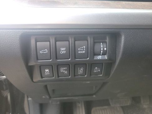 Used 2016 Subaru Outback 2.5i Limited AWD/4WD image 11