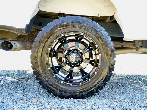 Used 2018 Ford F250 Lariat w/ Lariat Value Package image 34