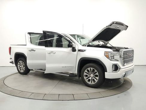 Used 2021 GMC Sierra 1500 Denali w/ Driver Alert Package II image 9