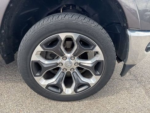Used 2022 RAM 1500 Limited image 2