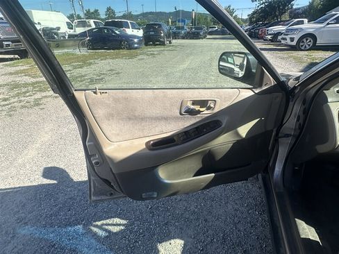 Used 2000 Honda Accord SE image 24