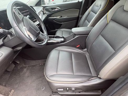 Used 2024 Chevrolet Trax ACTIV w/ Driver Confidence Package FWD image 16
