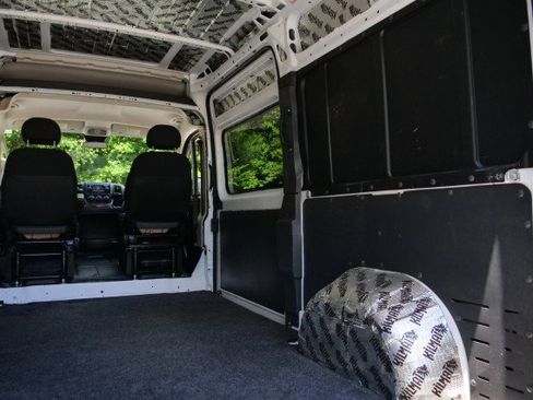 Used 2019 RAM ProMaster 2500 FWD image 18