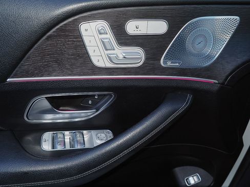 Used 2020 Mercedes-Benz GLE 350 4MATIC image 27