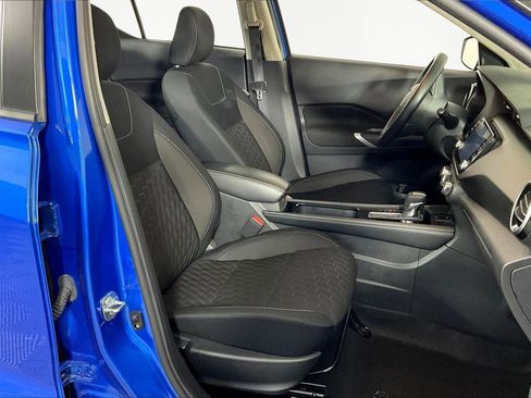 Certified 2023 Nissan Kicks SV image 28