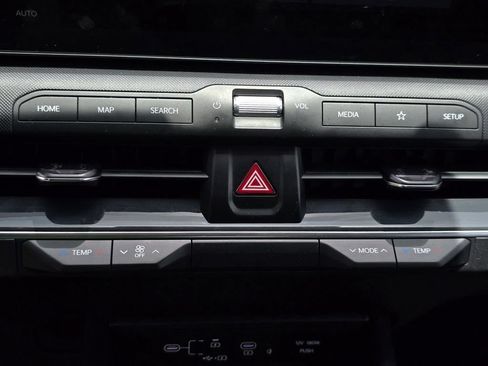 Used 2025 Kia K4 EX FWD image 18