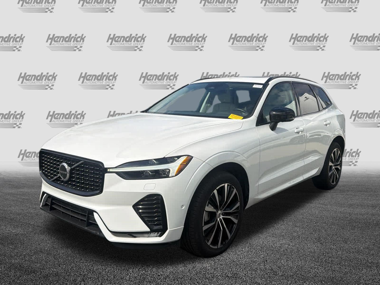 Used 2024 Volvo XC60 B5 Plus w/ Climate Package AWD/4WD image 8