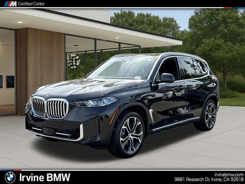 New 2026 BMW X5 sDrive40i w/ Premium Package RWD image 1