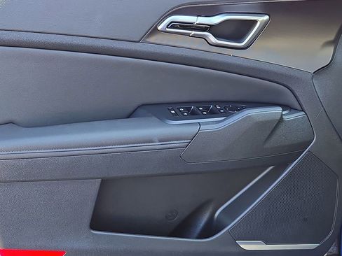 New 2026 Kia Sportage EX image 15