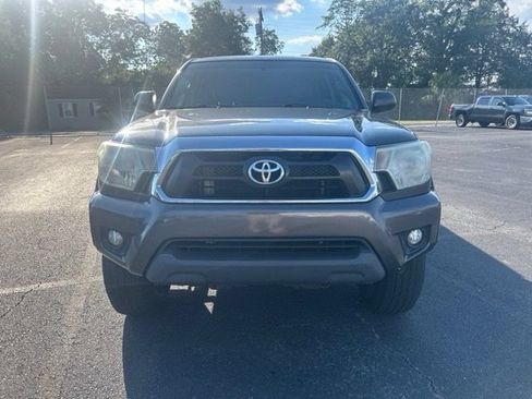 Used 2015 Toyota Tacoma 4x4 Double Cab w/ SR5 Package image 7