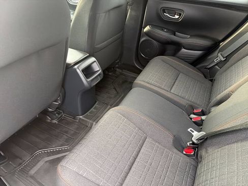 Used 2025 Honda HR-V Sport image 10