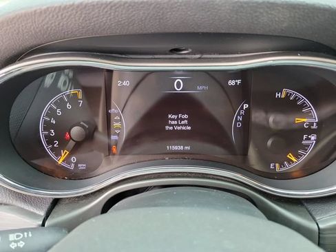 Used 2020 Jeep Grand Cherokee Limited AWD/4WD image 12