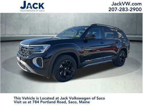 New 2026 Volkswagen Atlas Peak Edition image 1
