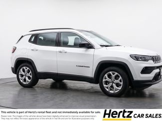 Used 2025 Jeep Compass Latitude AWD/4WD video 1