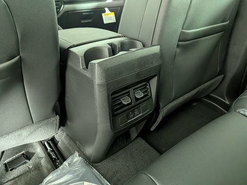 New 2026 GMC Canyon Elevation w/ Convenience Package AWD/4WD image 31