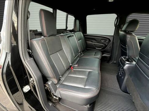 Used 2020 Nissan Titan PRO-4X w/ Pro-4x Convenience Package image 25
