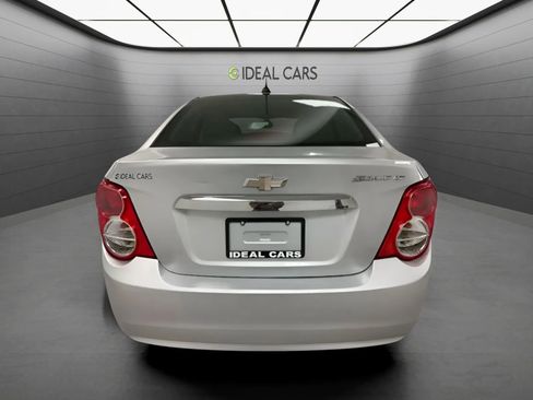 Used 2016 Chevrolet Sonic LT FWD image 6