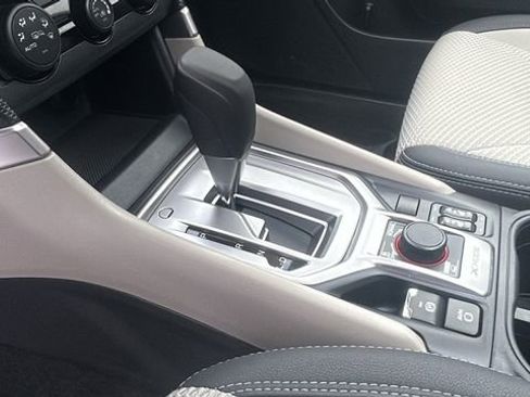 Certified 2023 Subaru Forester Premium image 30